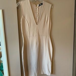 LULU’s NUDE V-cut DRESS SIZE MEDIUM